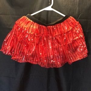 NWT Dance Costumes set of 4 skirts red sequined elastic waist size small-med